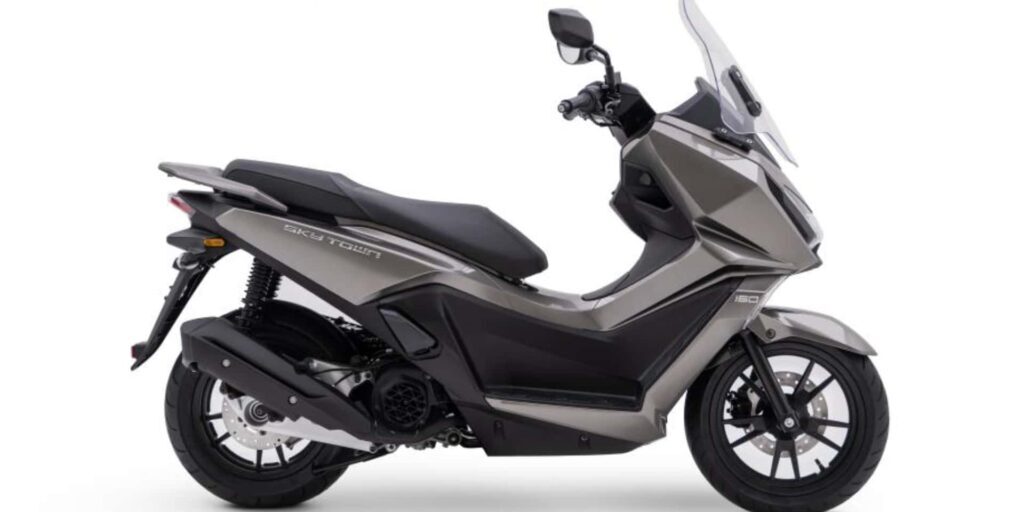 aaa kymco1