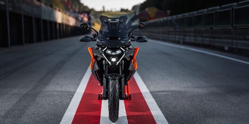 aaa KTM