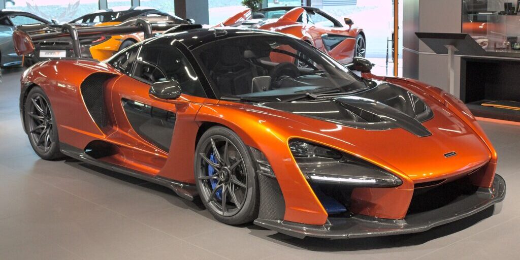 aaa McLaren_Senna